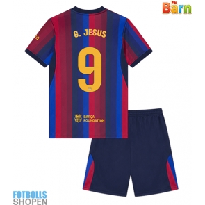 Billiga Barcelona Gabriel Jesus #9 Hemmatröja Barn 2026-27 Kortärmad (+ Korta byxor)